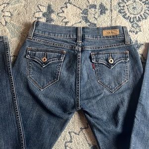 Levi’s 542 Pencil Jean